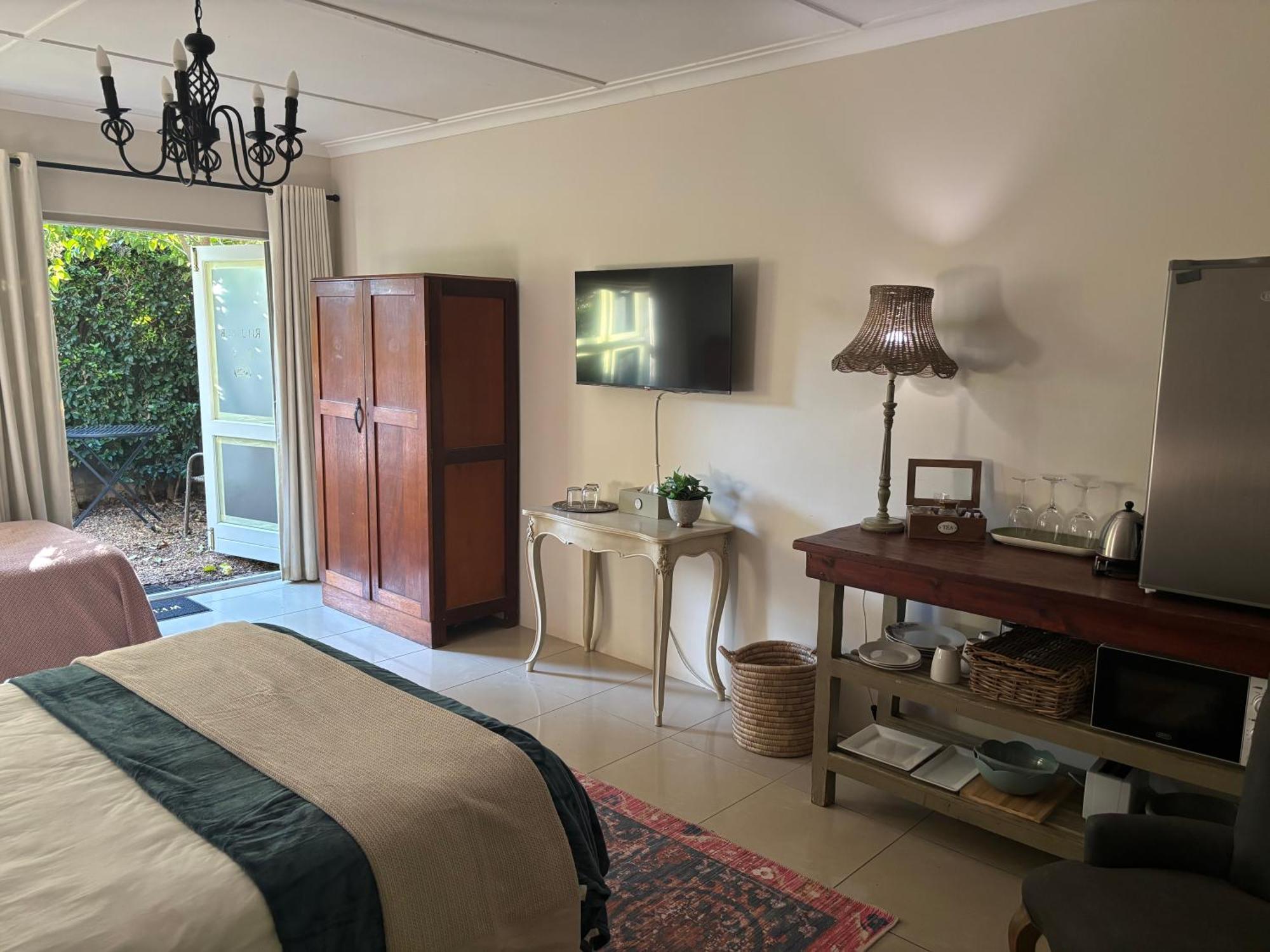 In The Vine Country Manor Guesthouse ستيلينبوش المظهر الخارجي الصورة