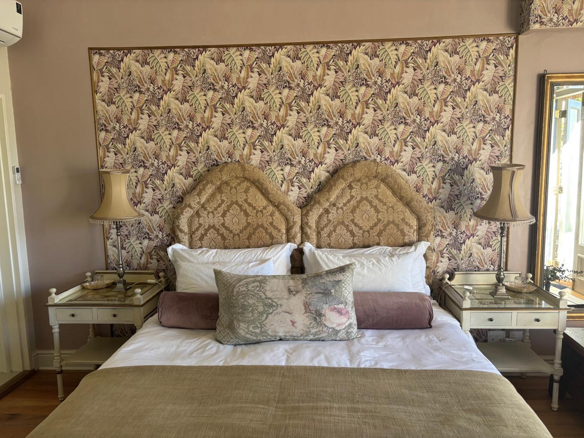 In The Vine Country Manor Guesthouse ستيلينبوش المظهر الخارجي الصورة