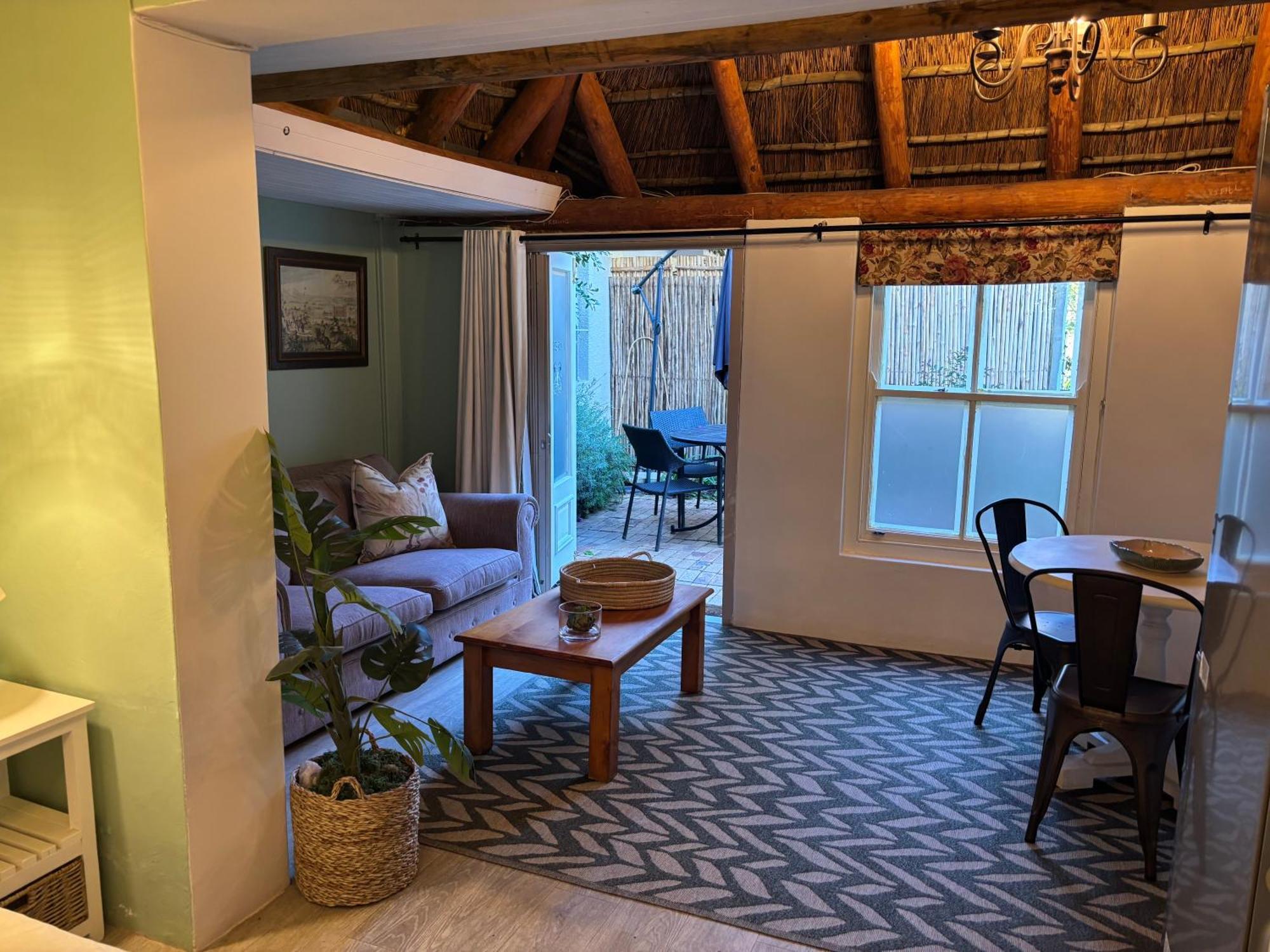In The Vine Country Manor Guesthouse ستيلينبوش المظهر الخارجي الصورة